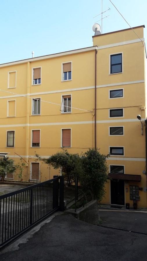 Marilyn House Apartment Desenzano del Garda Luaran gambar