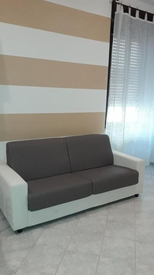 Marilyn House Apartment Desenzano del Garda Luaran gambar